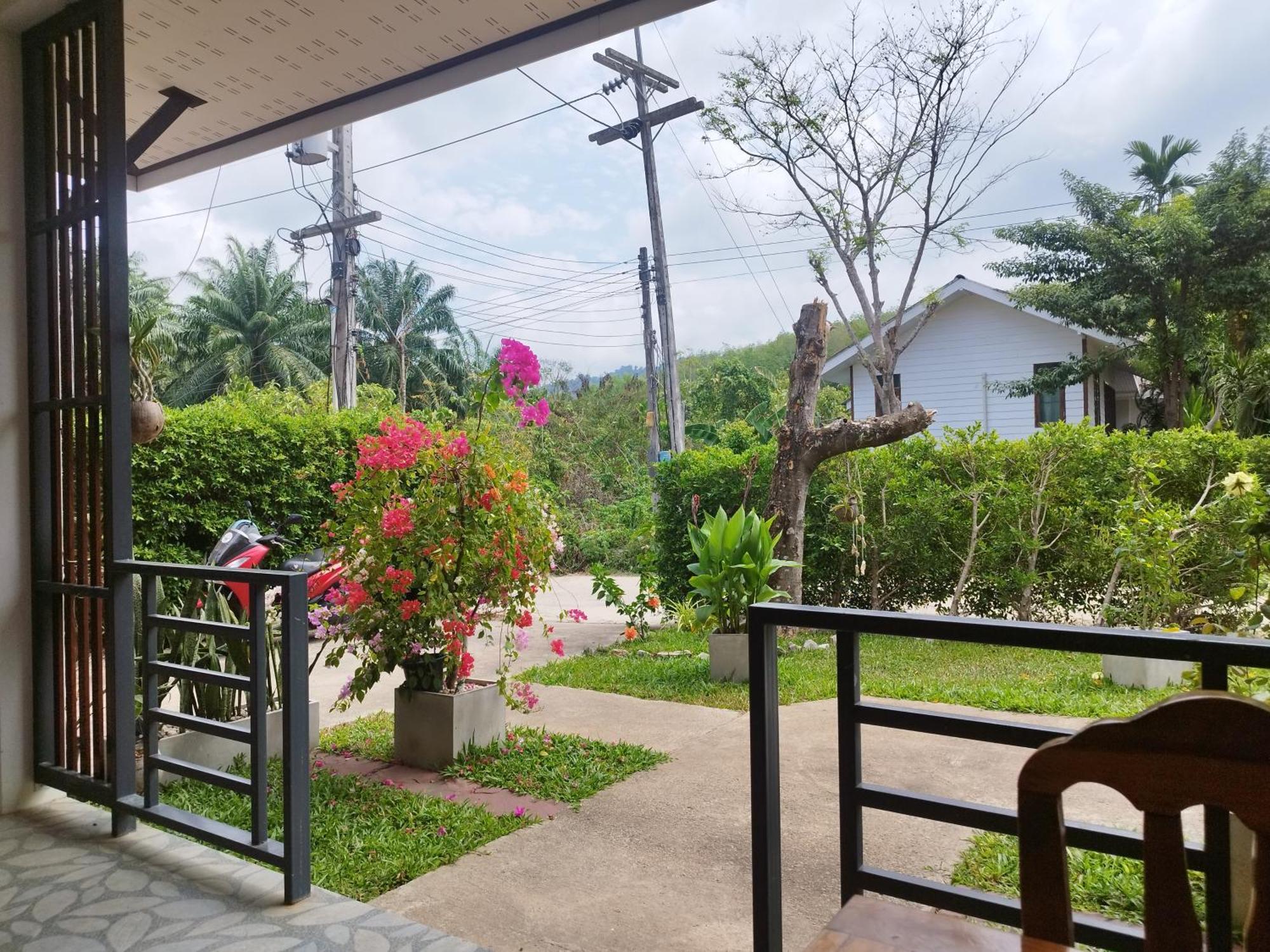 Palm Garden House Apartment Koh Lanta Exterior photo